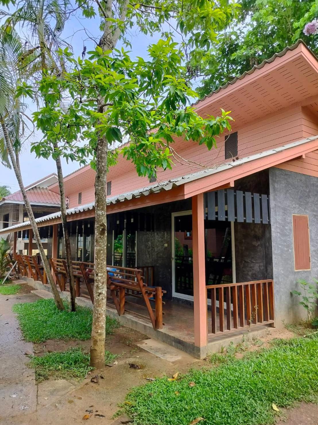 Hotel Family Hut Pai Exterior foto
