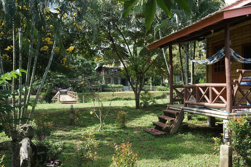 Hotel Family Hut Pai Exterior foto