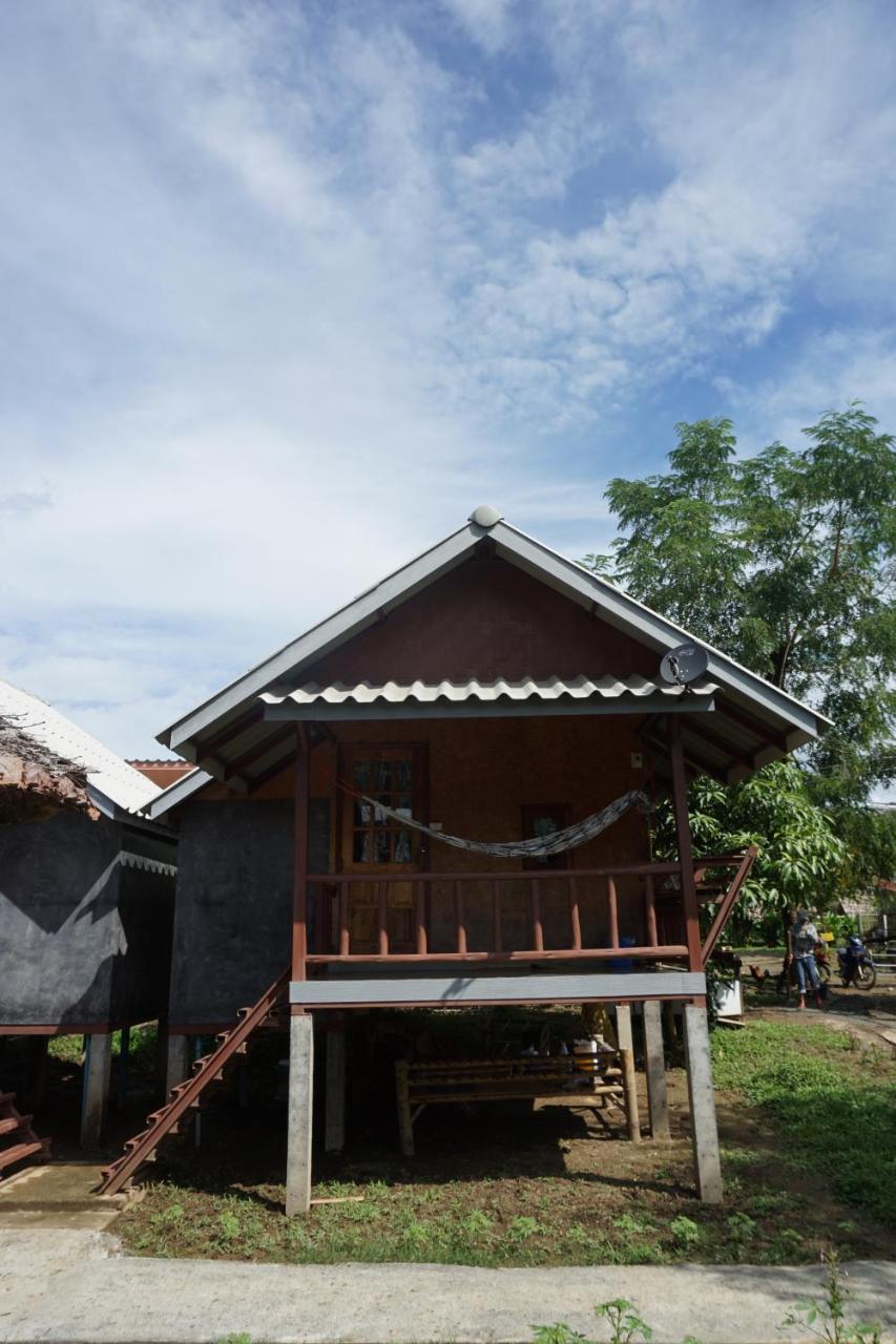 Hotel Family Hut Pai Exterior foto